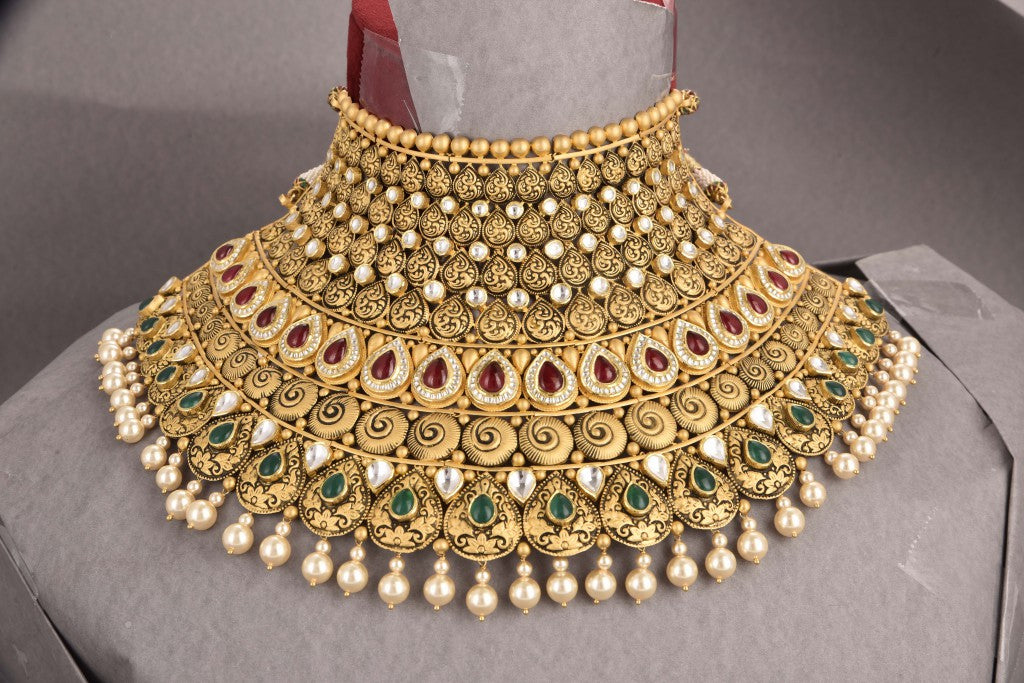 Bridal Gold Necklace Set