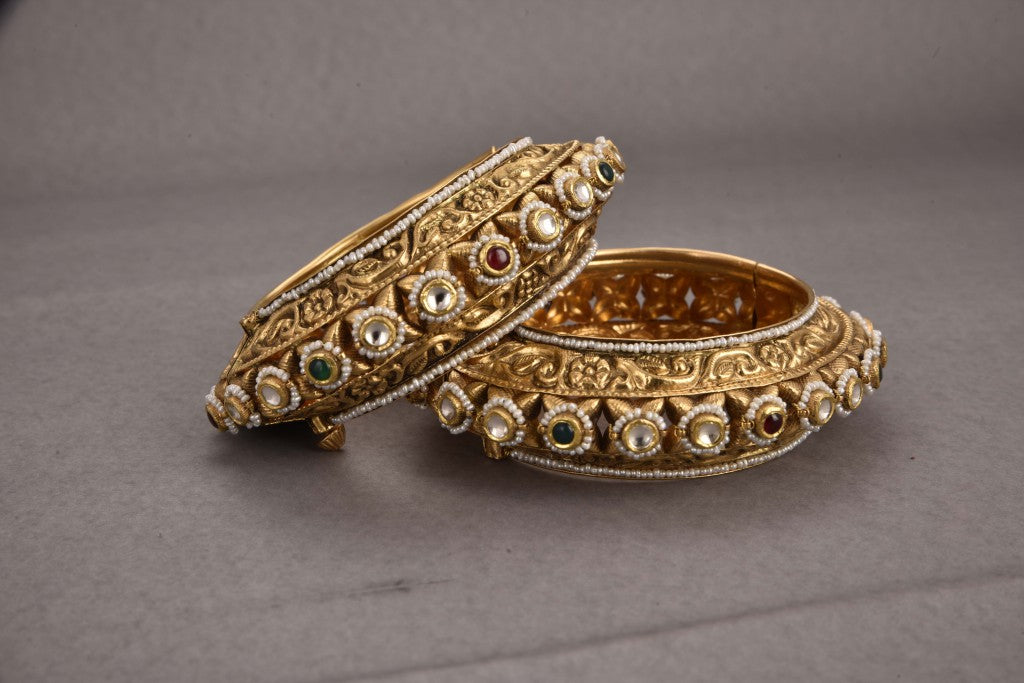 Savi Gold Antique Bridal Bangles