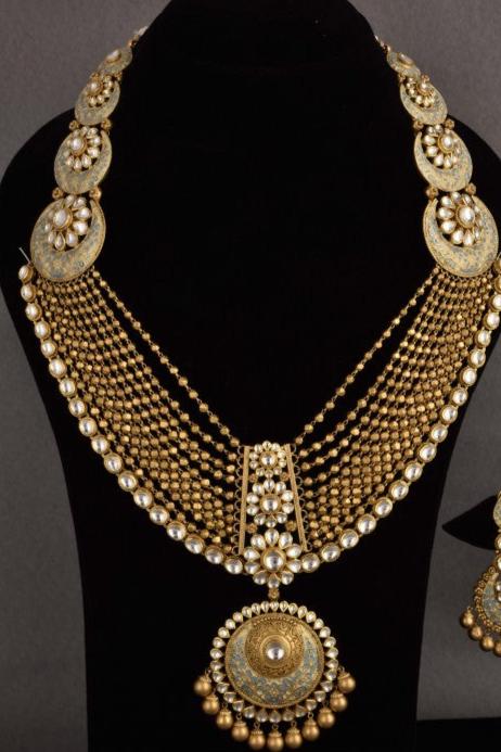 Niharika Gold Kundan Bridal Necklace Har