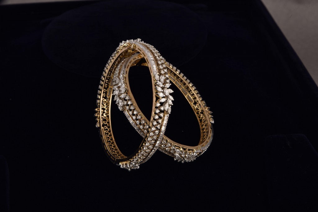 Shreya Diamond Bangles