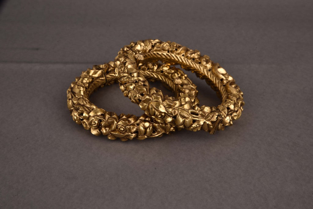 Krisha Gold Temple Bridal Bangles