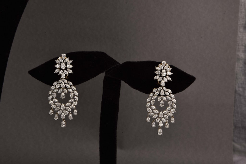 Saumya Diamond Necklace