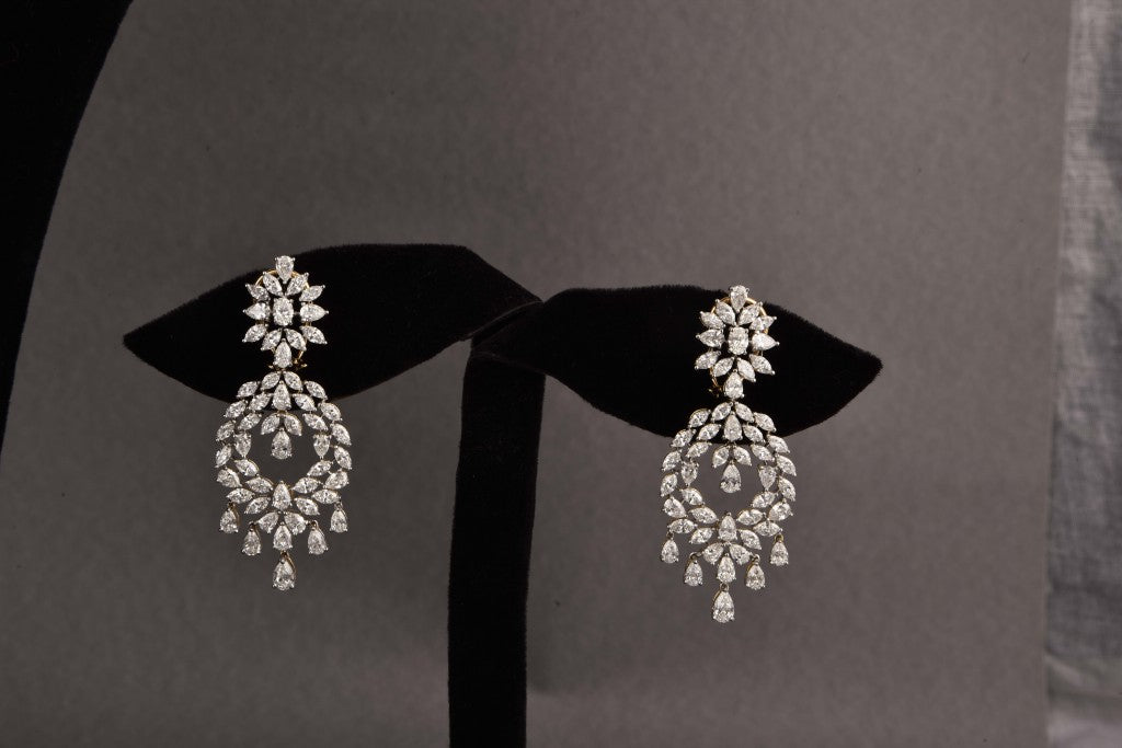 Saumya Diamond Necklace