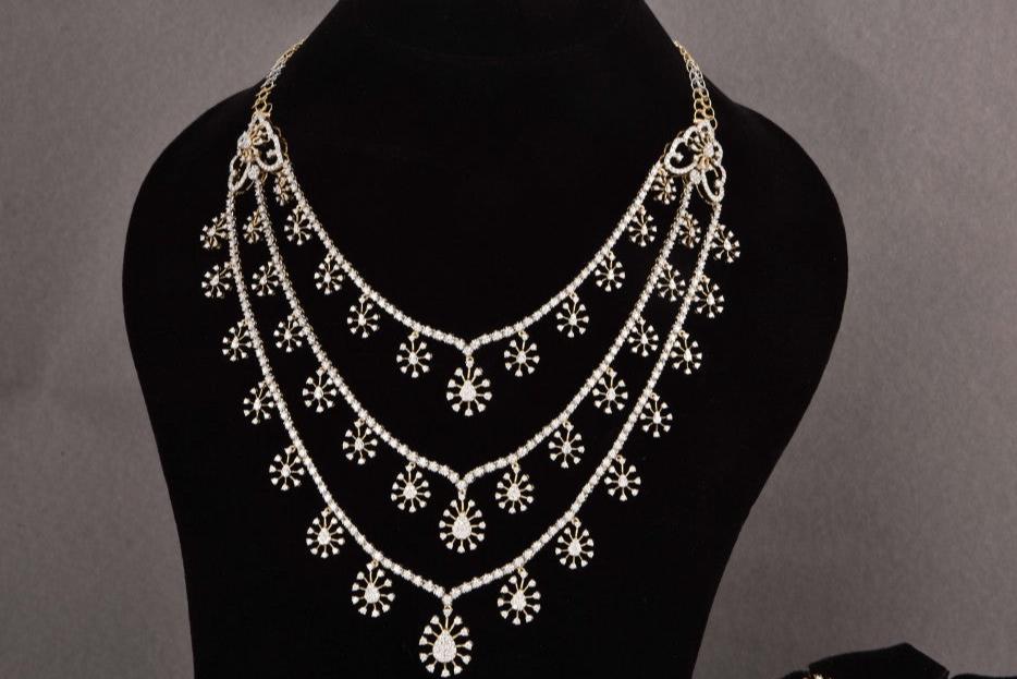 Vedanshi Diamond Bridal Necklace