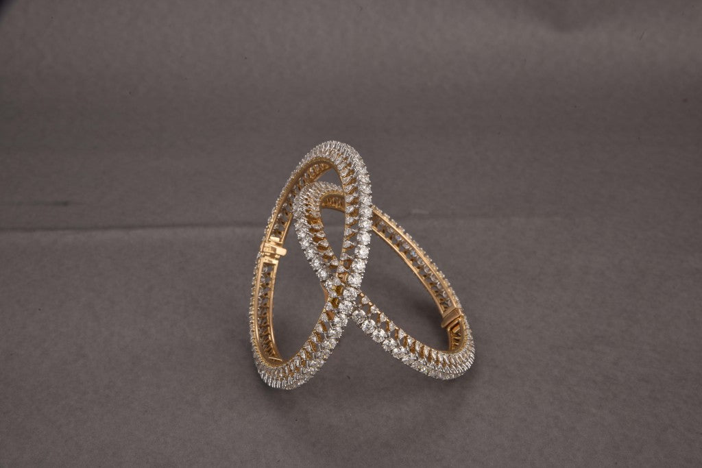 Nihira Diamond Bangles