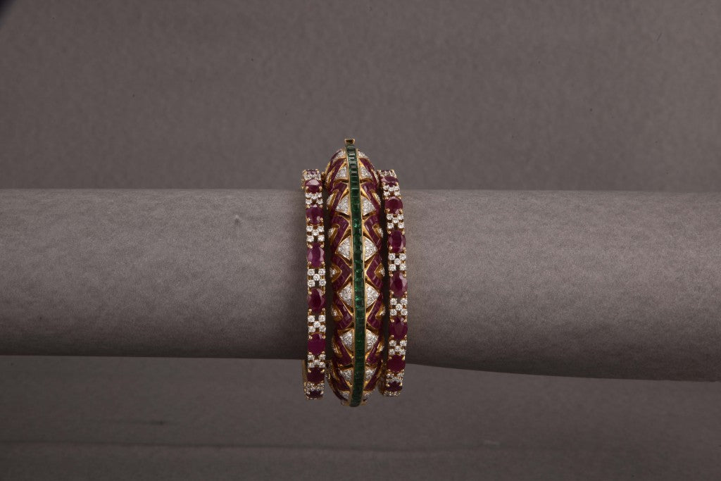 Nirvi Diamond Bridal Bangles