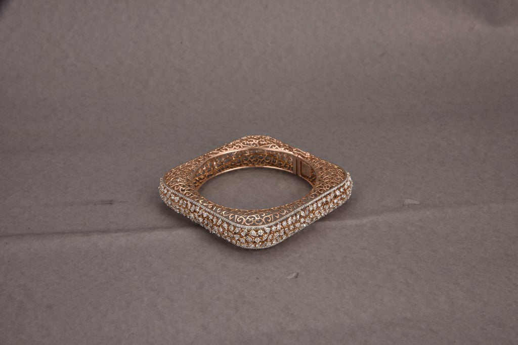 Nyra Diamond Bangles