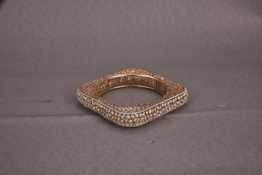 Nyra Diamond Bangles