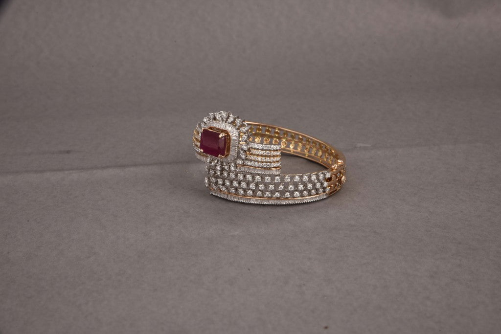 Raha Diamond Bracelet