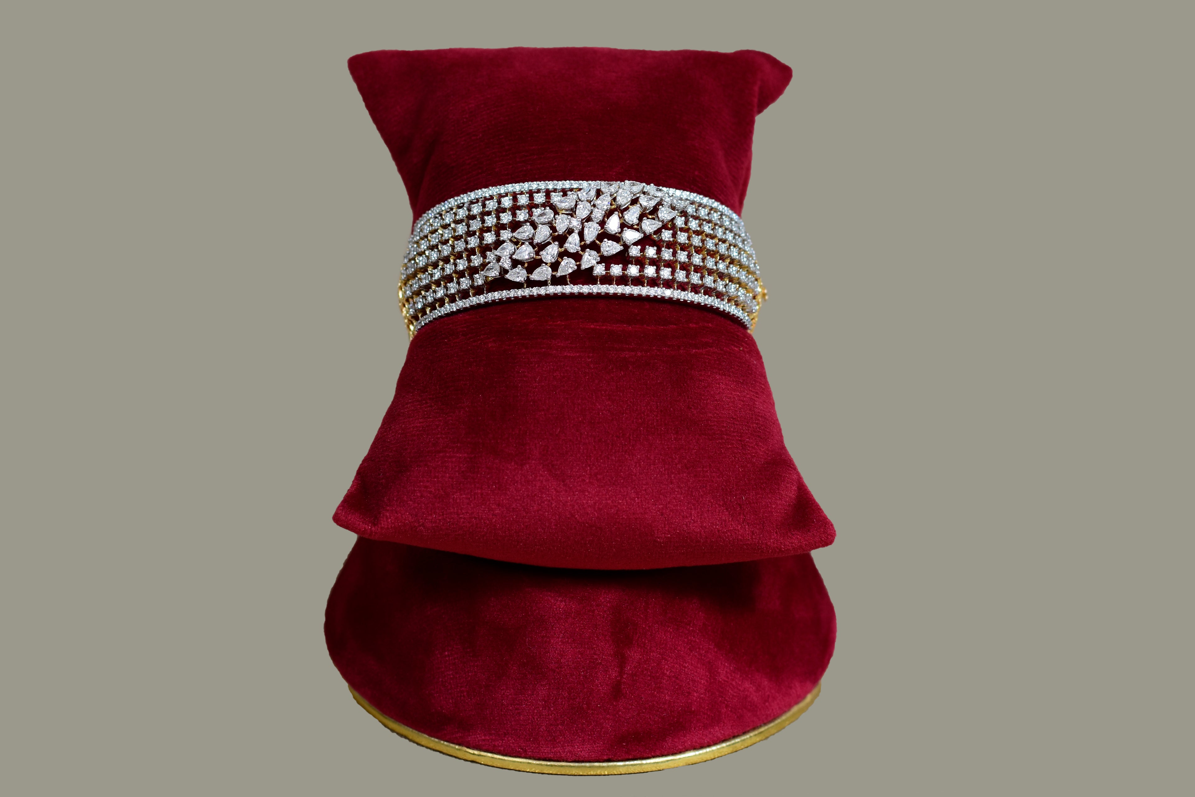 Maanvi Diamond Bracelet