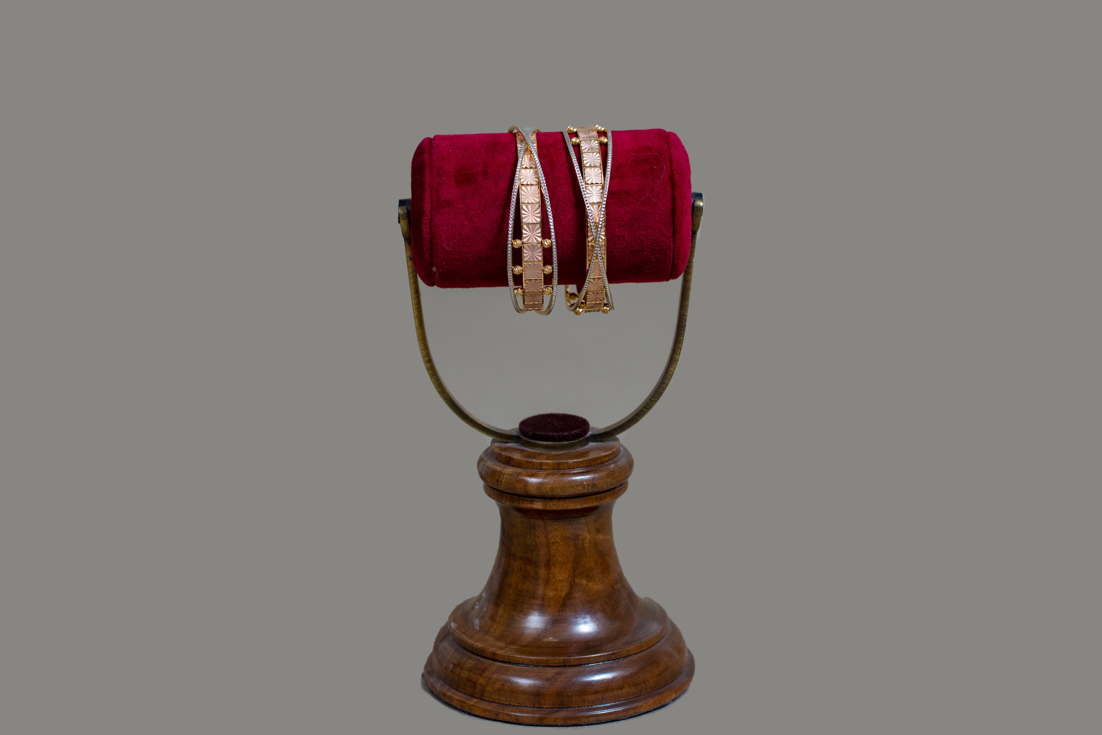 Bairavi Gold Bangles