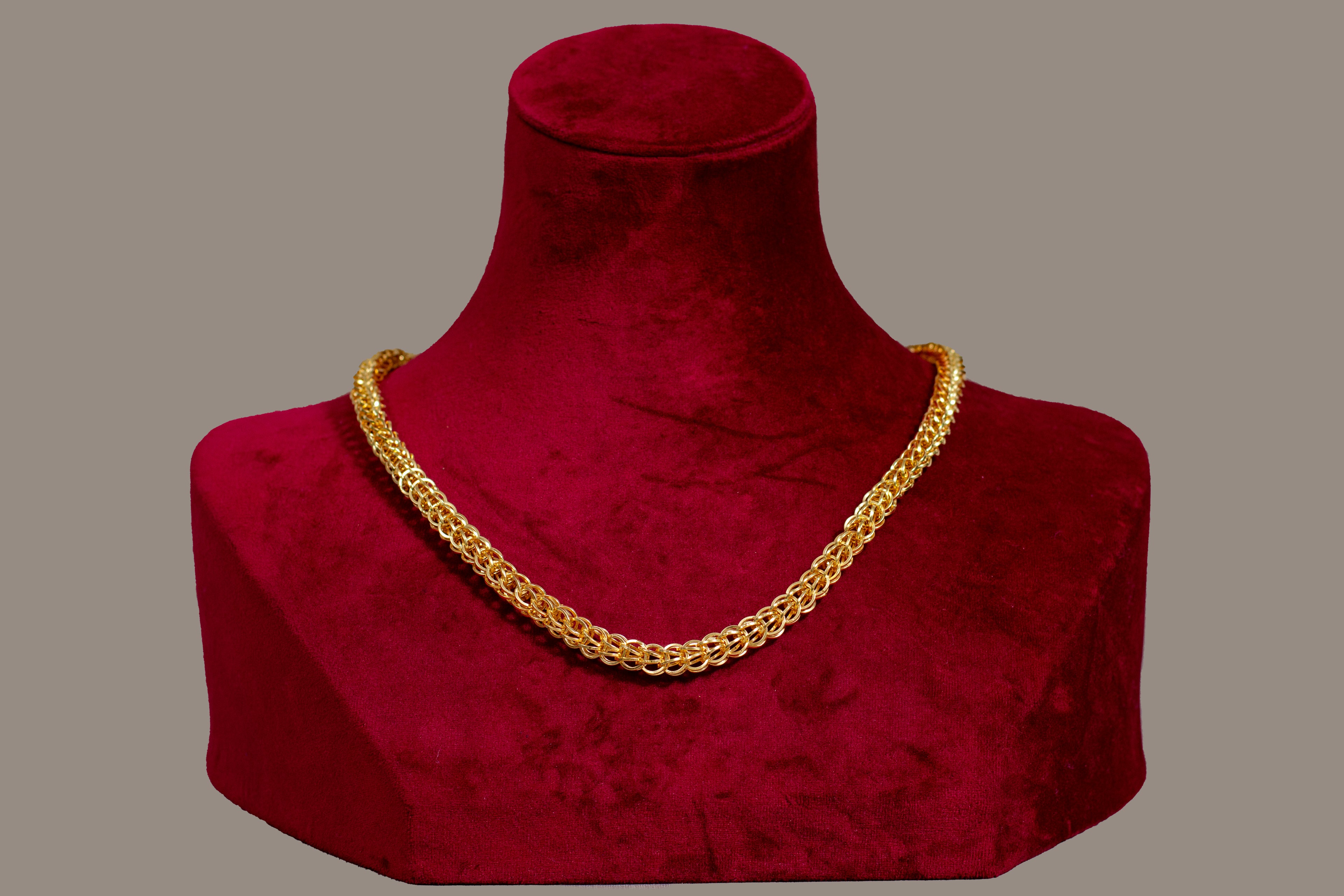 Meetali Gold Chain