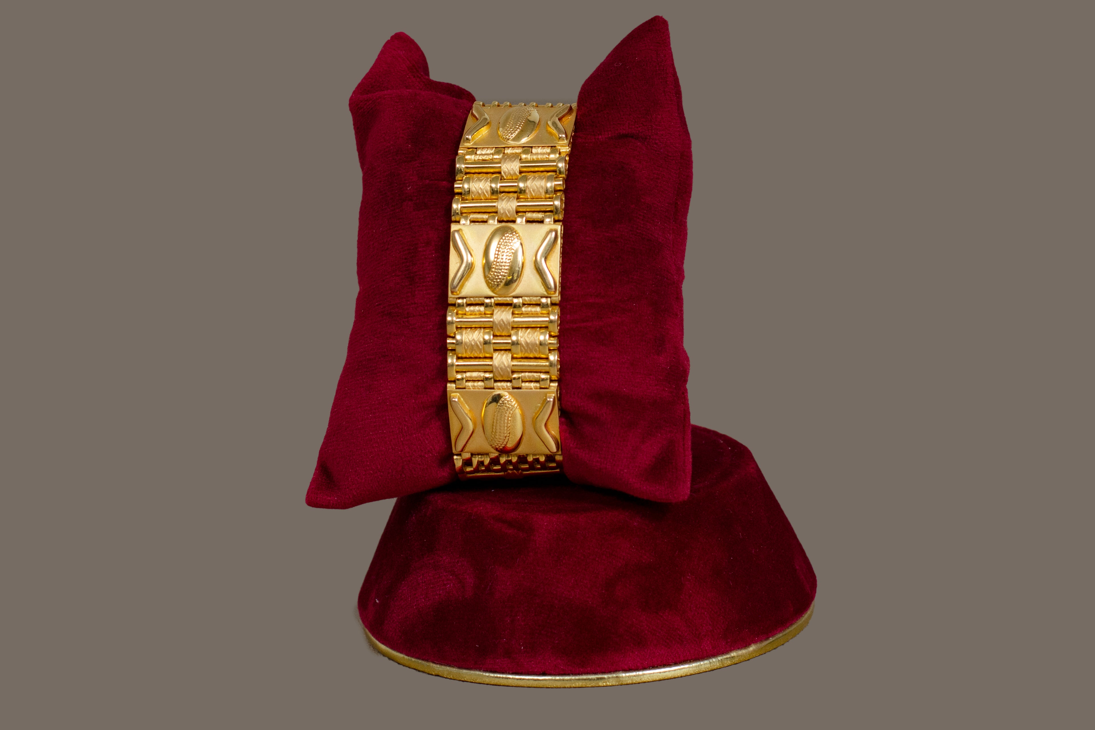 Chadrika Gold Bracelet