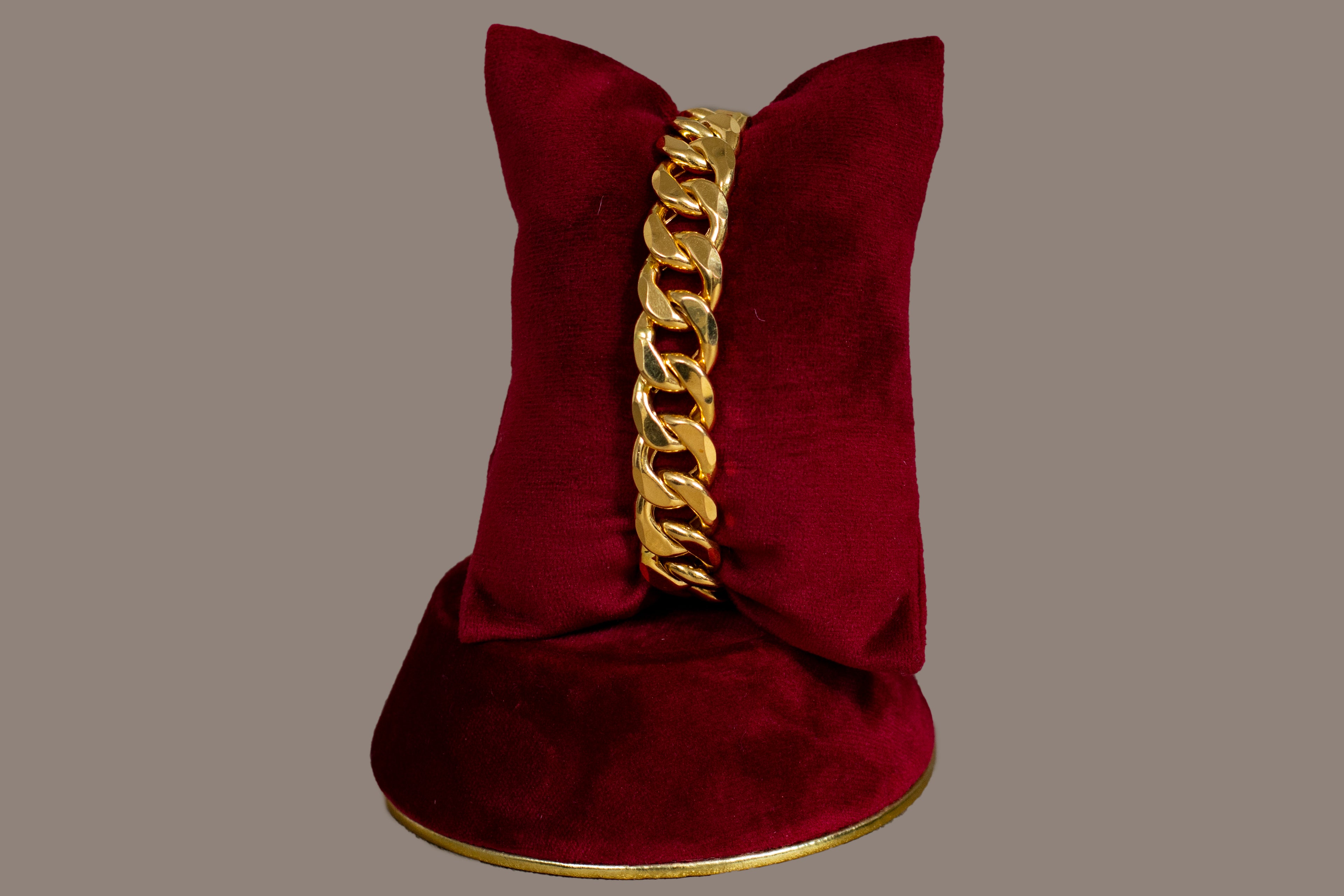 Chitra Gold Bracelet