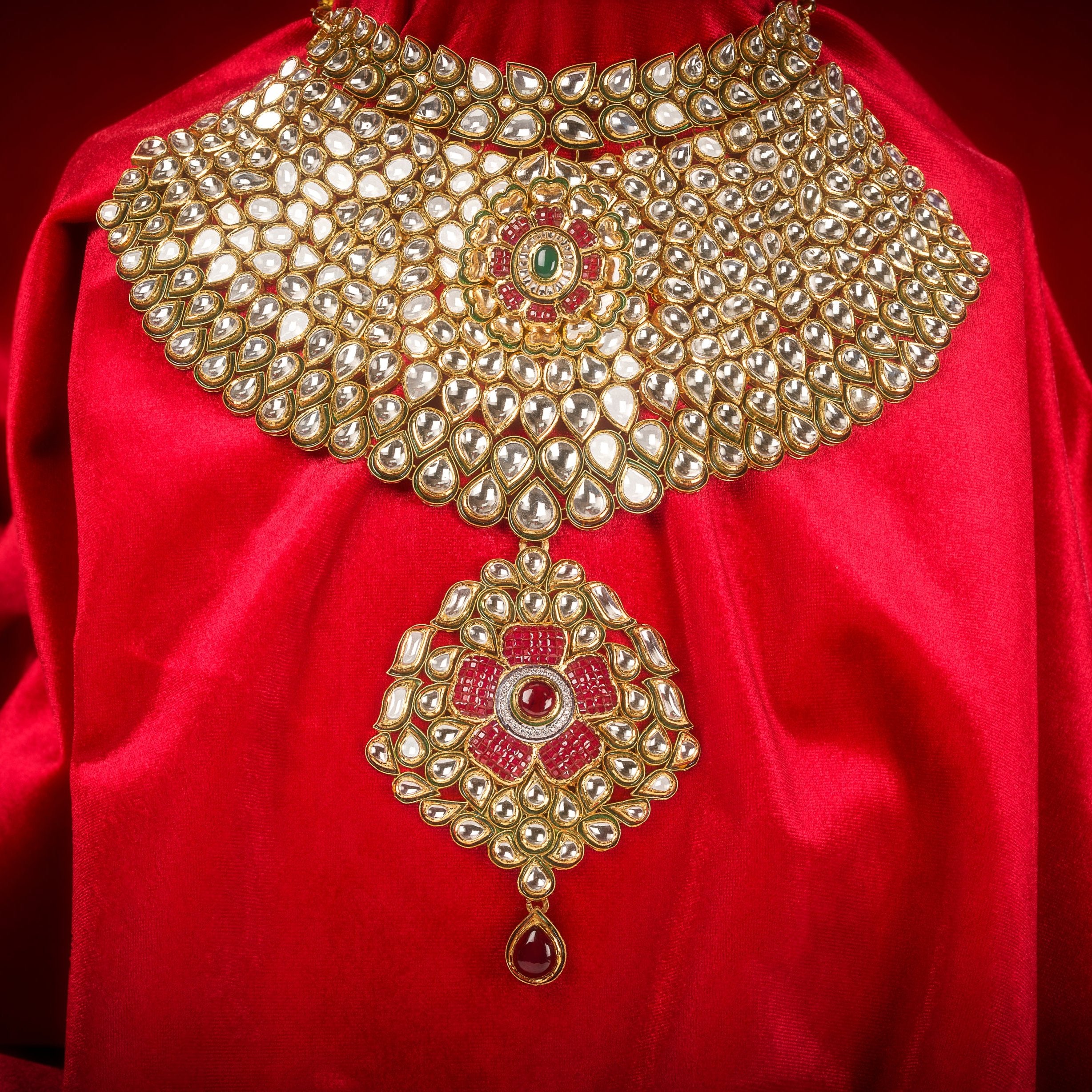 Aaryana Gold Kundan Bridal Necklace