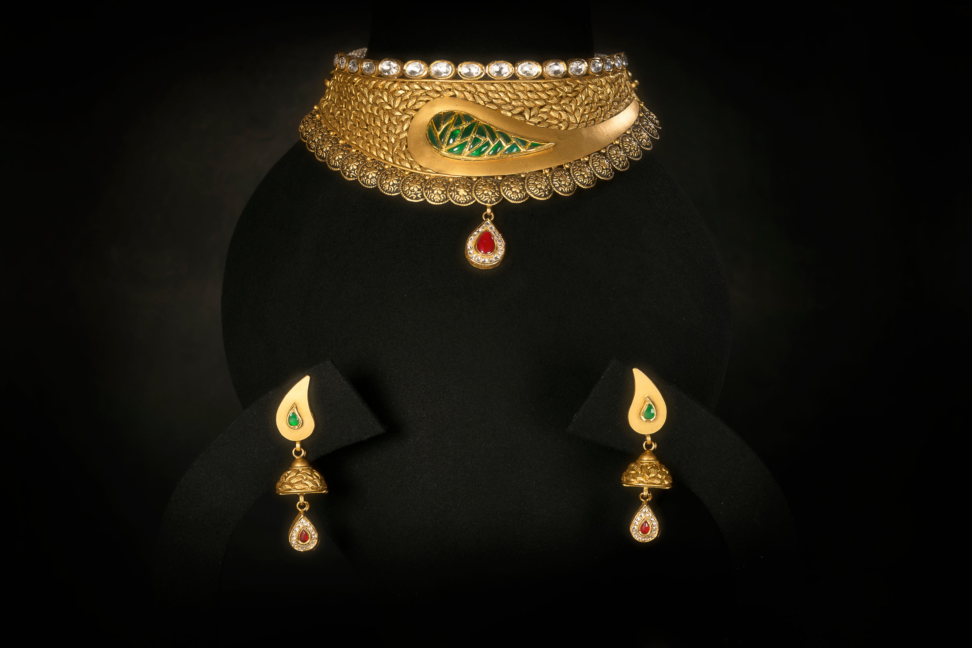 Abayana Gold Kundan Bridal Necklace